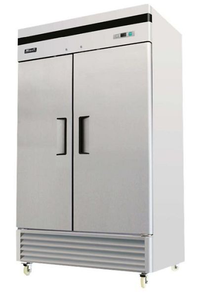 Migali 2 Door Reach-In Freezer, 39.5"x31.5"x83.2" (WxDxH), All natural, R290, C-2FB-35-HC