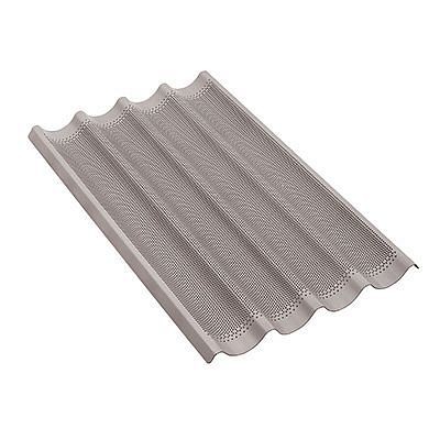 Electrolux Professional Baking tray for (4) baguettes (12" x 20"), 925007